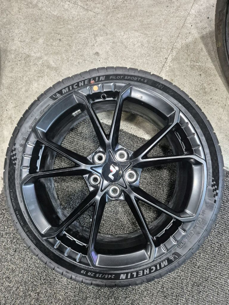 아반떼N 임판급 79휠+미쉐린타야+N캡--2