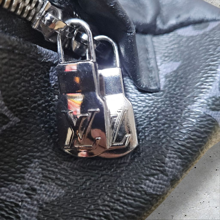 루이비통 범백 이미지