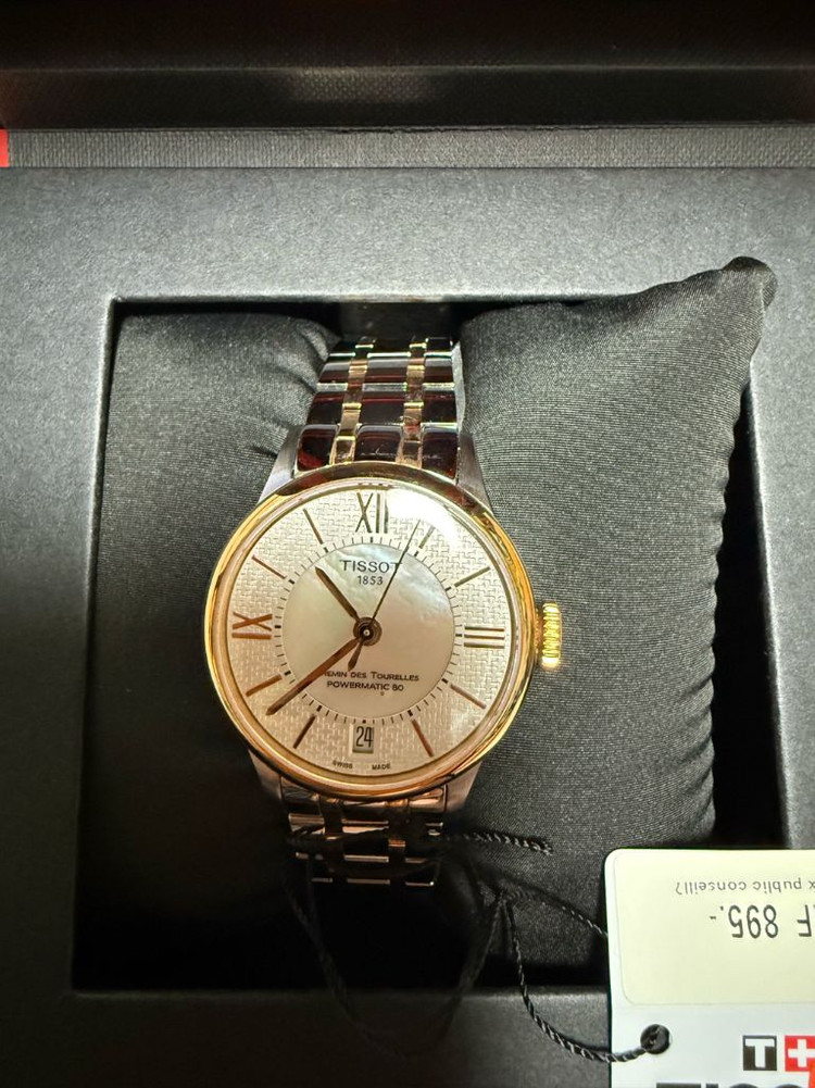 [새상품]TISSOT 시계(스위스 정품, 현지구매) 팝니다.--2