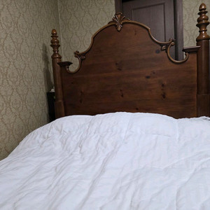 스탠리 원목침대