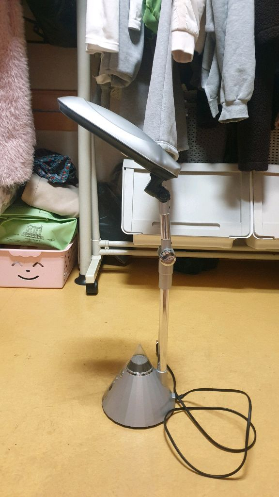 전기 조명 스탠드 판매해요--1