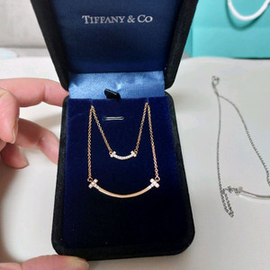 티파니 스마일 목걸이 이미지