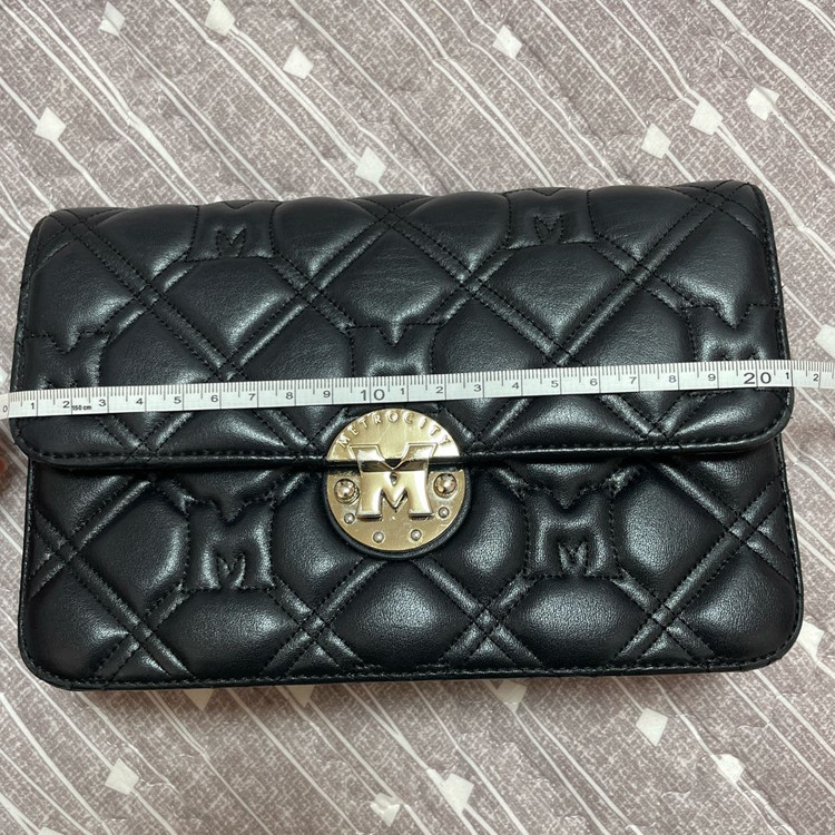 메트로시티 퀄팅 숄더 크로스백 가방 정리 처분 벼룩 매트로시티 체인--7