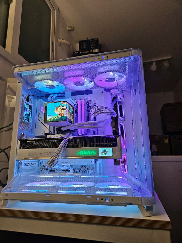 9800x3d/rtx5080/tryx/커세어 화이트 본체--3