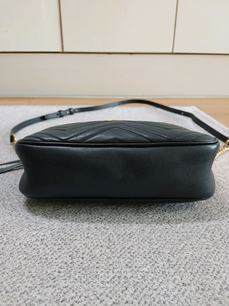 정품 구찌 GG 마몽 마몬트 마틀라세 스몰 카메라백 크로스백--5