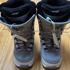 23/24나이트로부츠페인트(거의새거)240