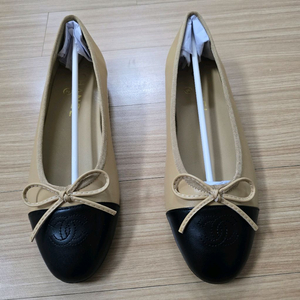 샤넬 발레리나 플랫슈즈 37사이즈