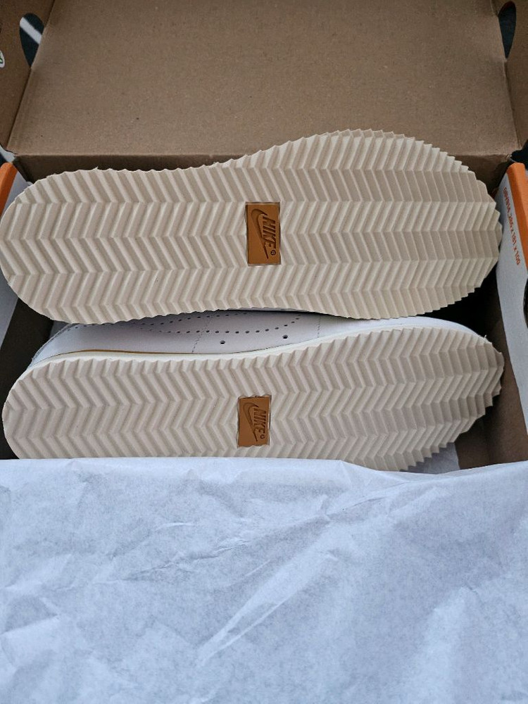 (새상품) 나이키 정품 여성 코르테즈 가죽 펀칭로고 이미지