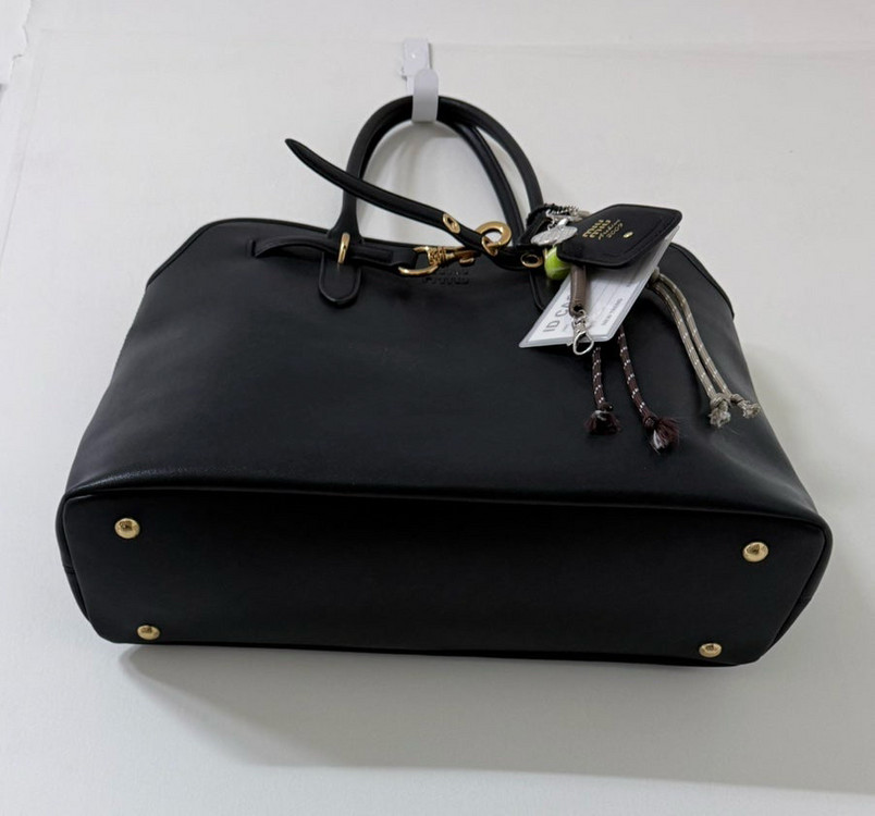 풀박스새상품> 미우아방뛰르 블랙 라지--1