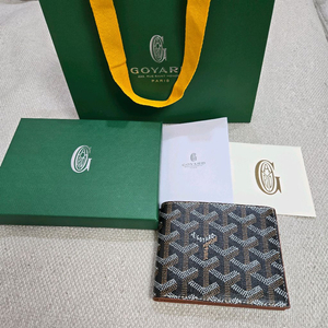 고야드 빅투와르 반지갑 블랙탄