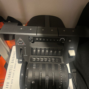 허니콤 브라보 쓰로틀 + ProDeckSim A320 에드온