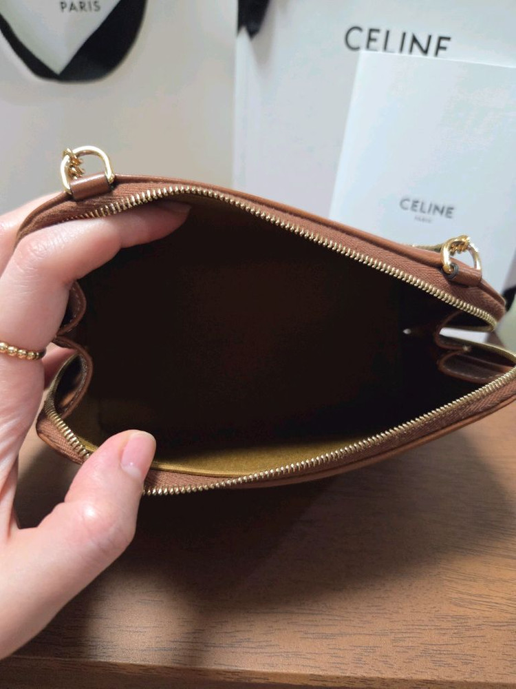 셀린느 체인 클러치(25년 구매)--3