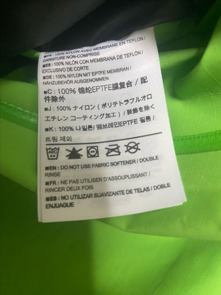 백화점판 정품 아크테릭스 베타 고어텍스 바람막이 자켓 우먼s--2