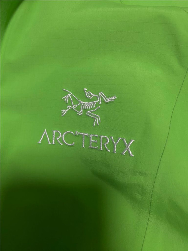 백화점판 정품 아크테릭스 베타 고어텍스 바람막이 자켓 우먼s--3