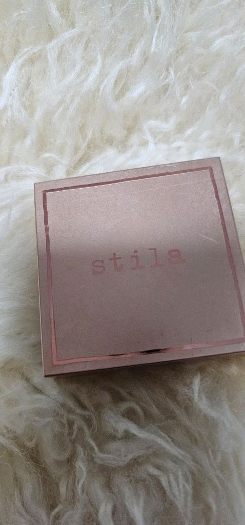 스틸라 글리머 이미지