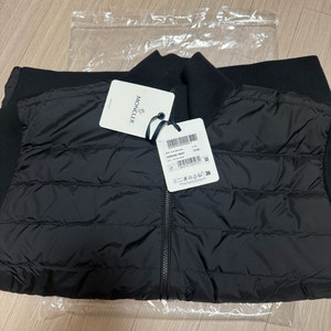 [XXXL] 25 / 26 몽클레어 트리콧 울 가디건 니트패딩 블랙