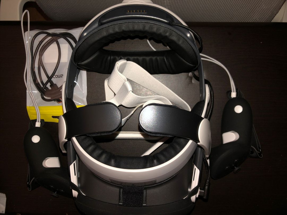 [S급/풀아머] 메타 퀘스트 3(128GB) 풀 패키지 판매--1