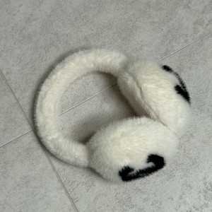 샤넬 귀마개 아이보리