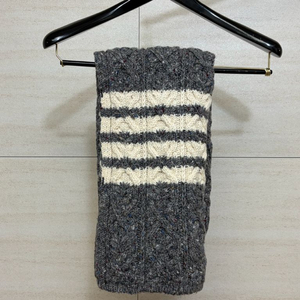 톰브라운 정품 케이블 니트 머플러