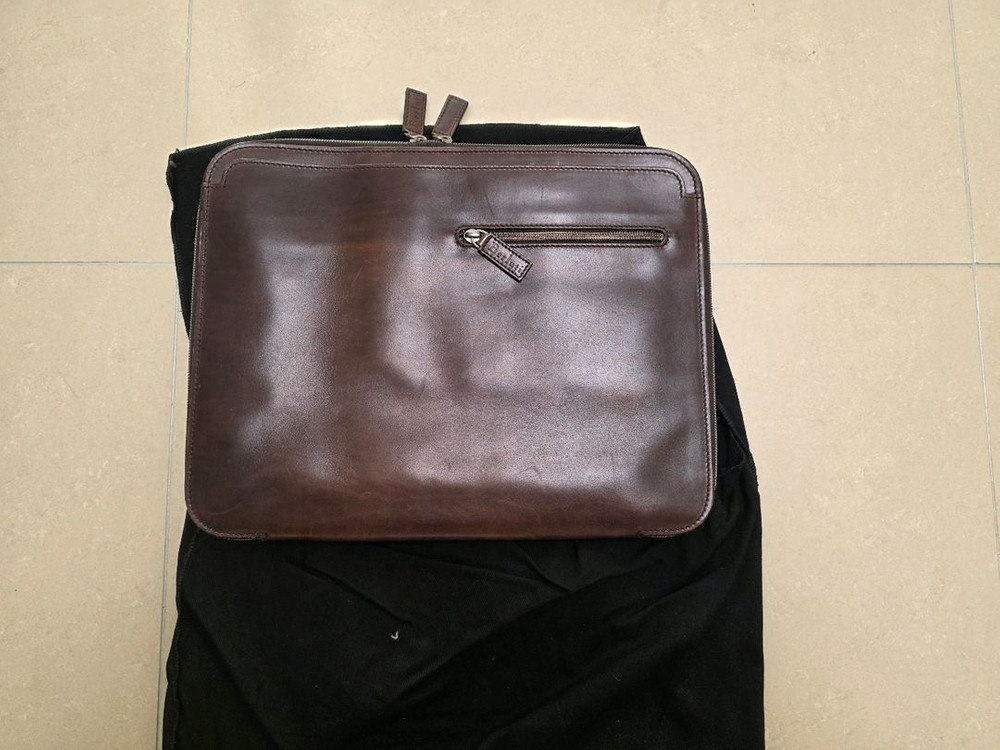 벨루티 남자 클러치백--2