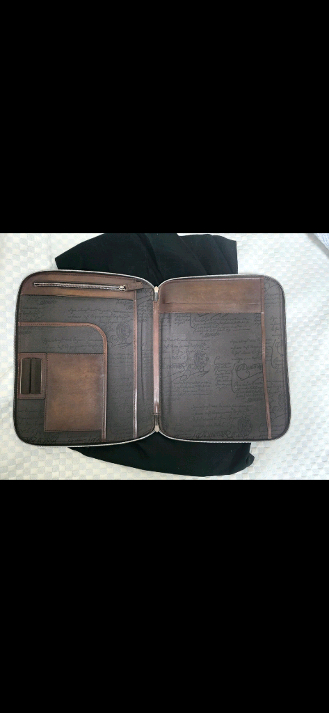 벨루티 남자 클러치백--3