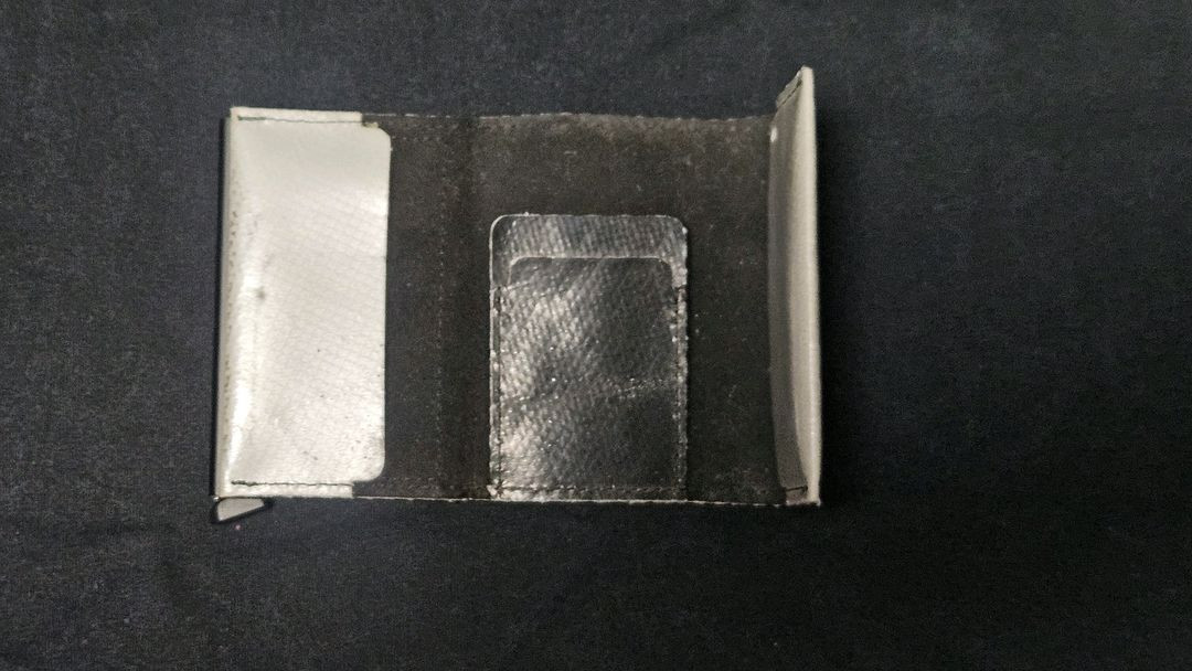 프라이탁X시크리드 f705 지갑--3