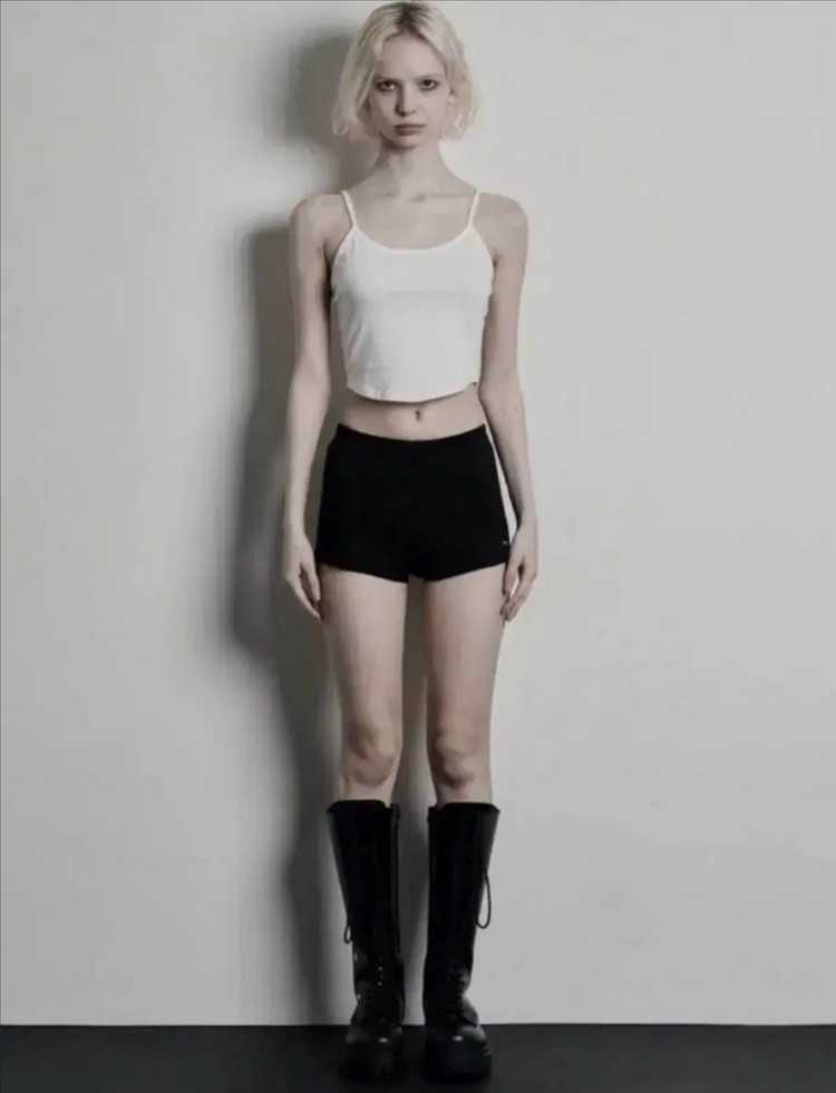 보헤미안서울 베이직 리브드 숏팬츠 쇼츠 블랙 보헴서 반바지 데님 이미지