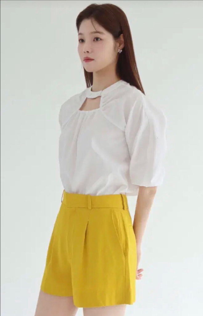 [판매] 프롬엘로힘 제작 초커 블라우스 화이트 Free 미개봉--1