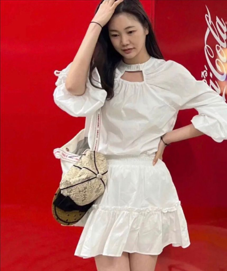 [판매] 프롬엘로힘 제작 초커 블라우스 화이트 Free 미개봉--7