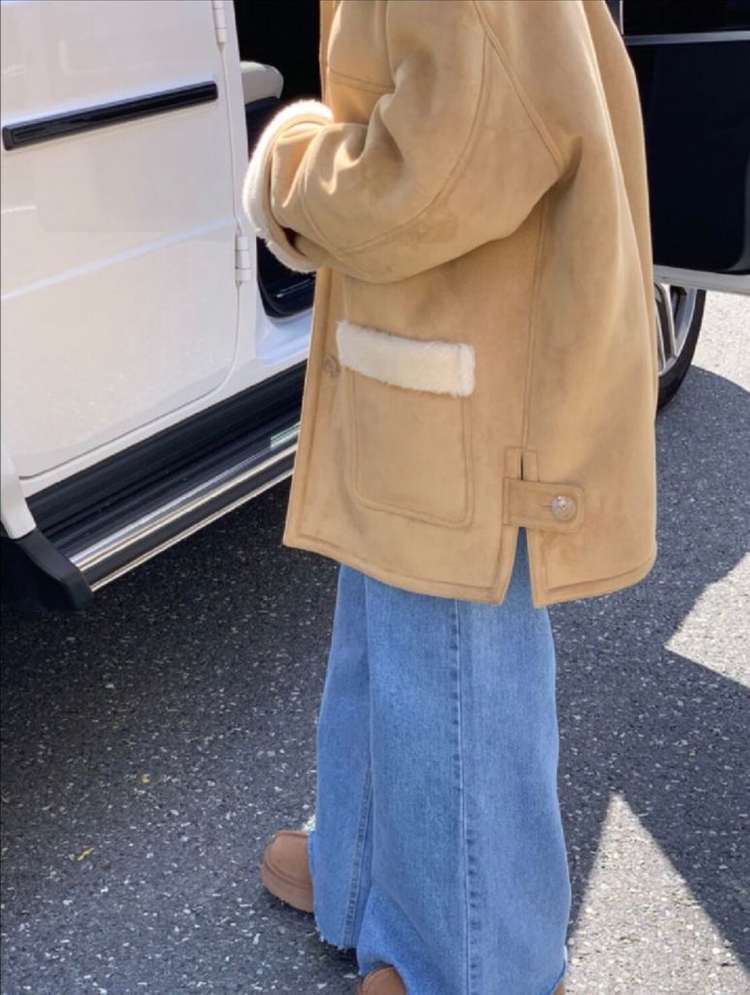 [가격내림] 바이씨니 버터 카라 무스탕 Free 버터 미개봉 새상품 판매합니다.--5