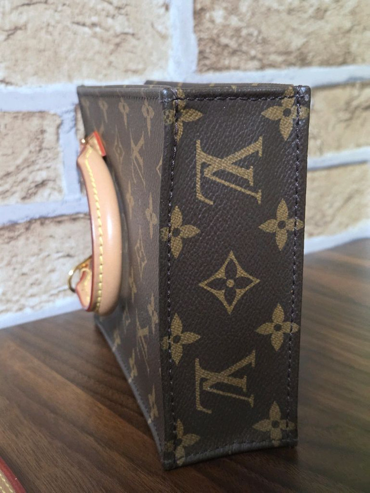 루이비통 쁘띠 삭플라 판매합니다--1