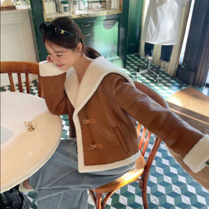 [판매] 바이씨니 제작 허니비 무스탕 브라운 Free 새상품