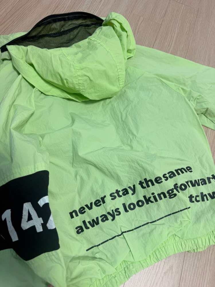 자라 키즈 바람막이 후드 자켓 / 바스락 점퍼 130--2