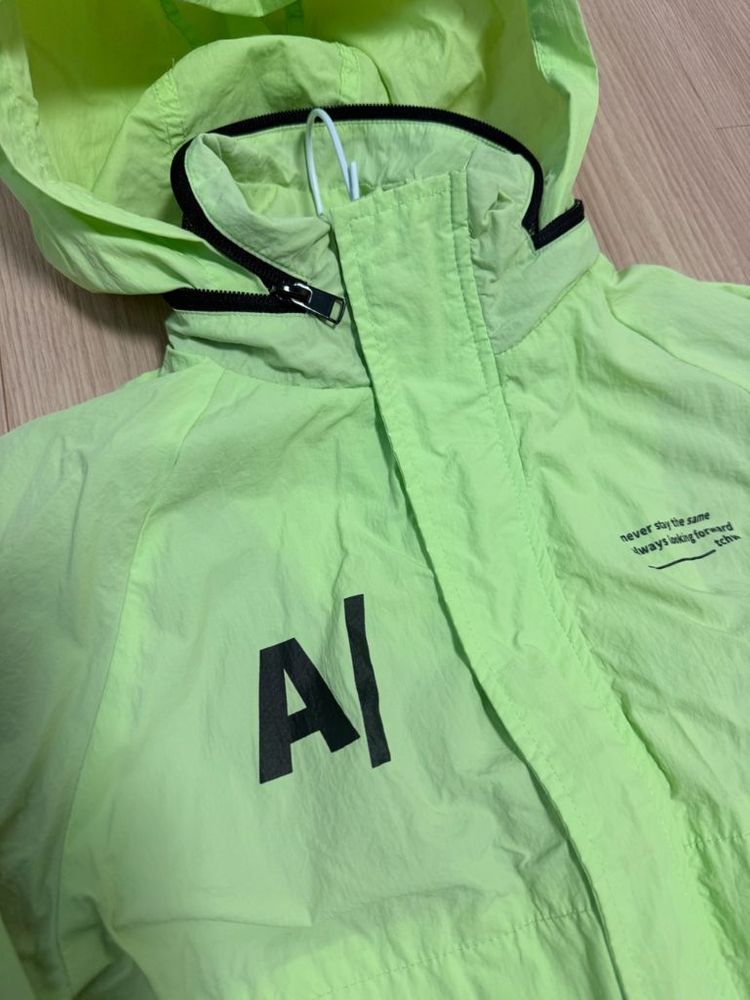 자라 키즈 바람막이 후드 자켓 / 바스락 점퍼 130--9