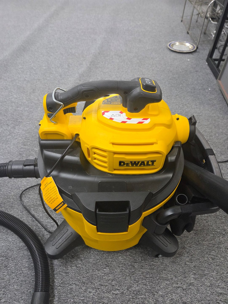 디월트 DXV234P 건습식 청소기 (송풍기) 이미지