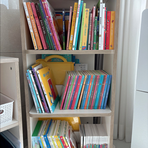 룸핏 무아 3단 회전책장 (화이트-상태좋음) 아기 책꽂이