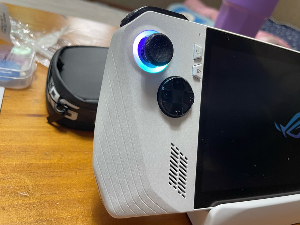 rog ally 로갈리 2테라 (1세대+풀박스 판매--8