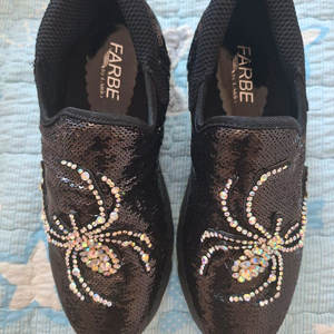 [새상품] 여성 신발 운동화 팝니다