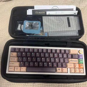 Meletrix zoom65 v2.5 커스텀 키보드 판매