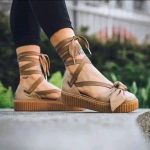 푸마 펜티 보우 클리퍼 샌들 리한나 235 발레코어