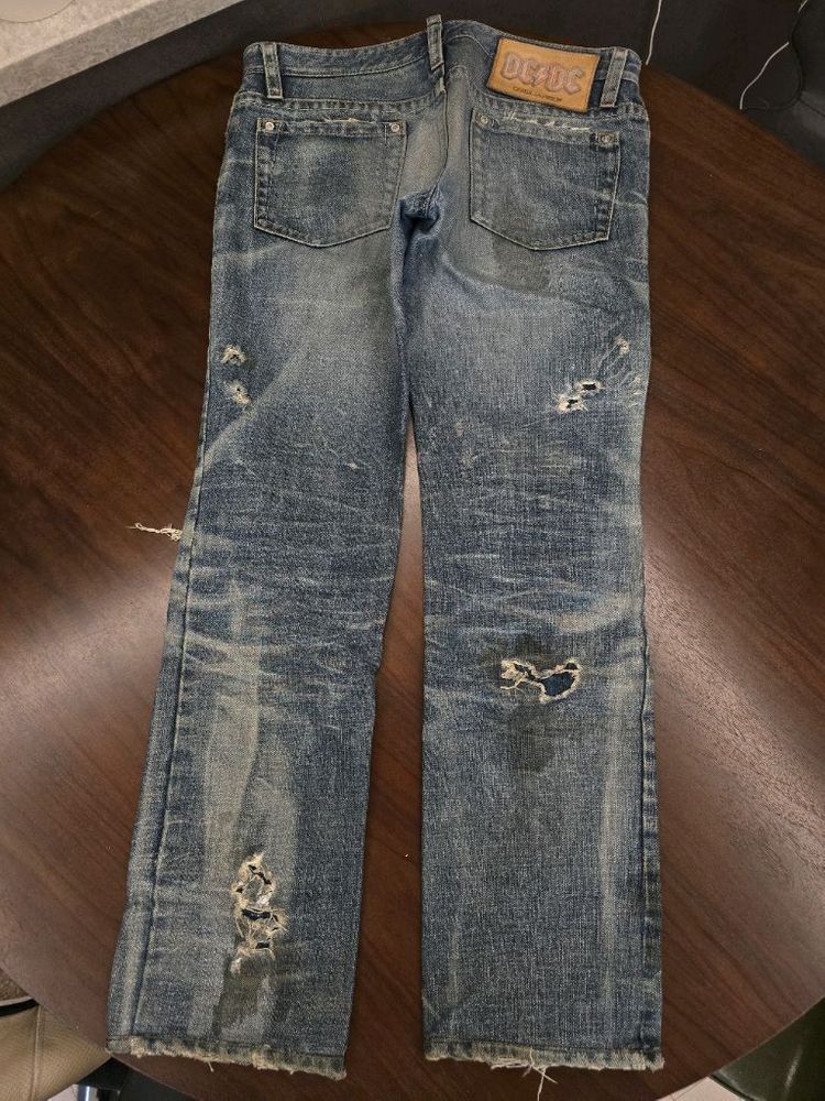 디스퀘어드 빈티지 런웨이 더티진 48--1