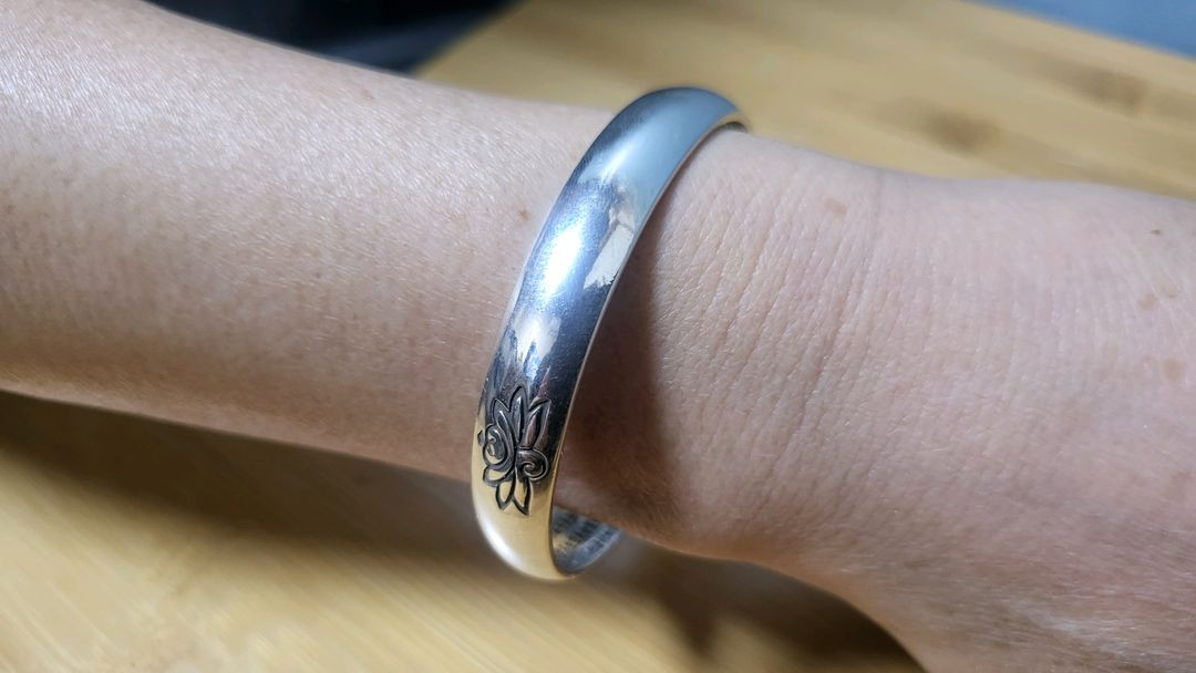 새상품) 반야심경 각인 연화문 스테인레스 팔찌--7