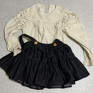 워니리본 데님 블랙스커트 + 스트라이프 블라우스 베이지 L