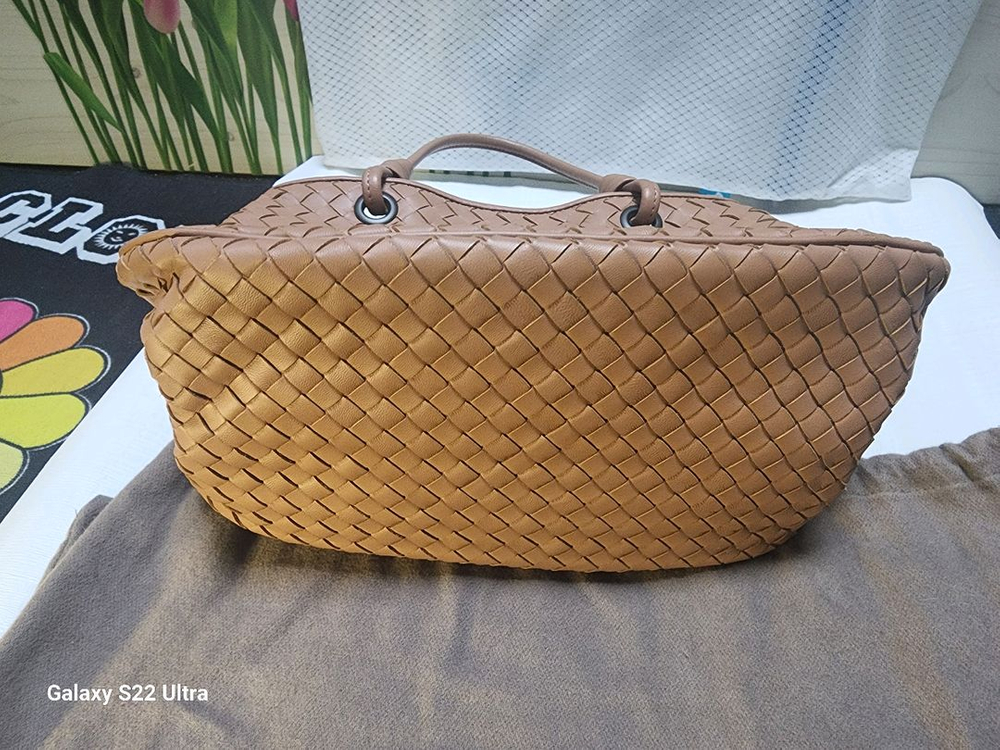 보테가베네타 인트레치아토 토트백입--2