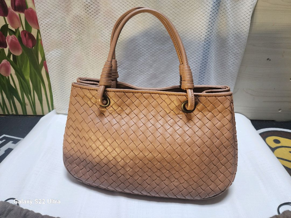 보테가베네타 인트레치아토 토트백입--3