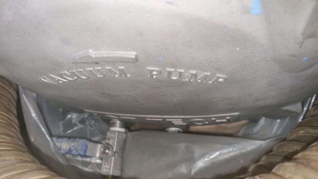 스텐 수봉식 진공펌프 5마력 새제품--1