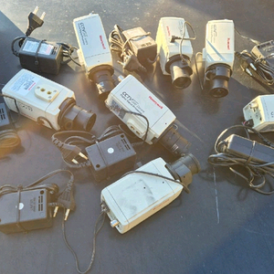 Honeywell CCTV 컬러 카메라입니다- 디지털 신호 프로세서- 모델 HCC-50EN-G- 12VDC 500A