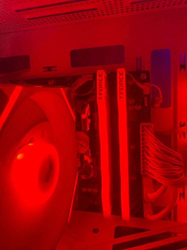 램 팀그룹 티포스 DDR5 cl38 32gb - 안심되는 중고거래