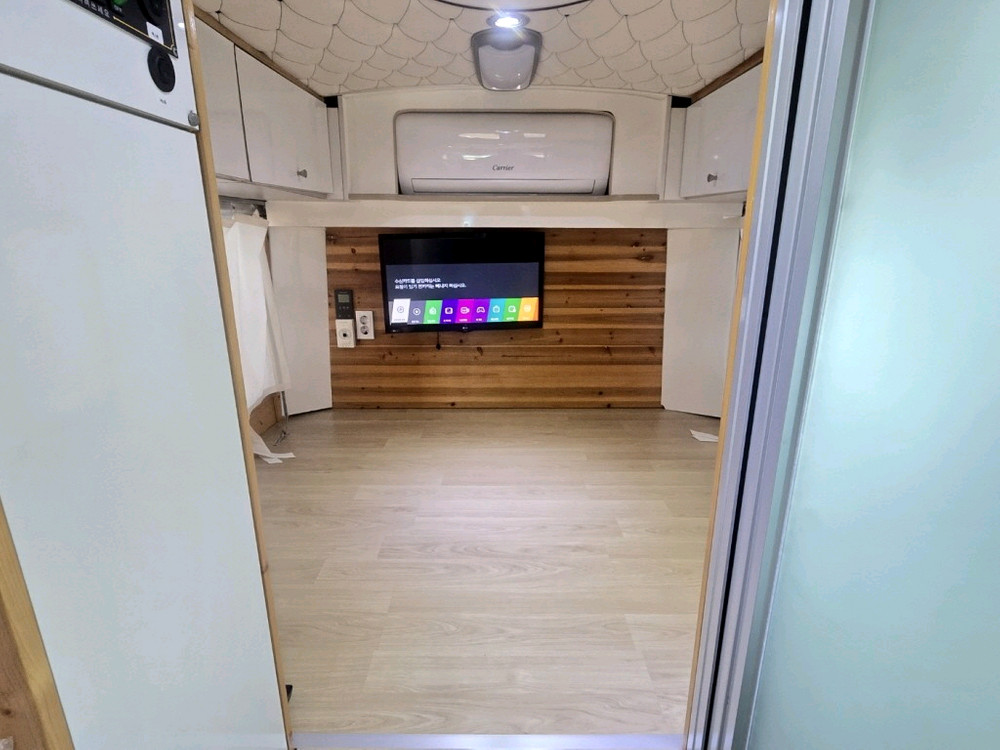 07.카운티4인승캠핑카(풀옵션,DPF장착,15만km)-전액할부됨 이미지