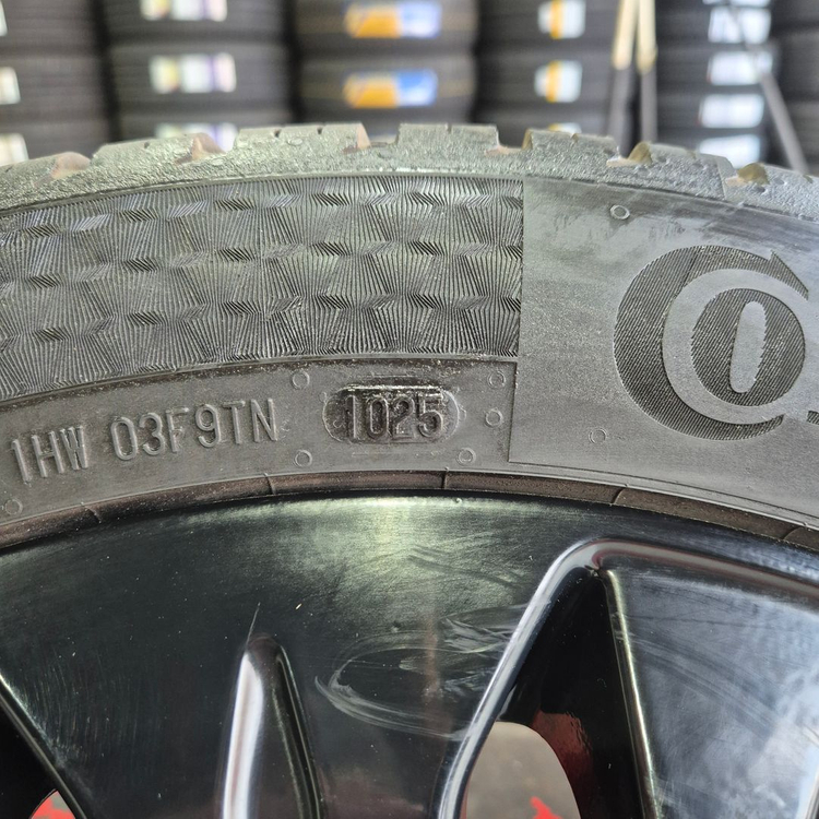 K8 순정 19인치 블랙 휠타이어 세트 판매 올웨더타이어--7